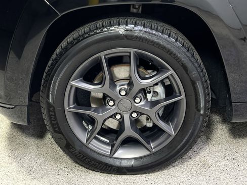 Used 2019 Jeep Grand Cherokee Limited X image 16