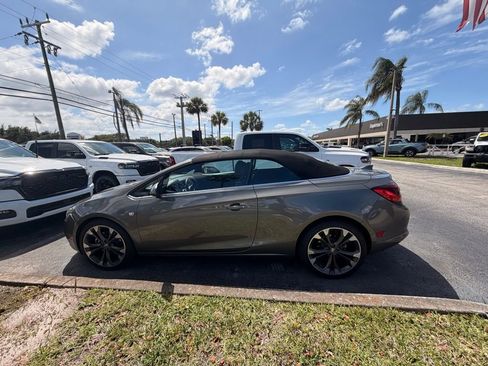 Used 2017 Buick Cascada Premium image 8