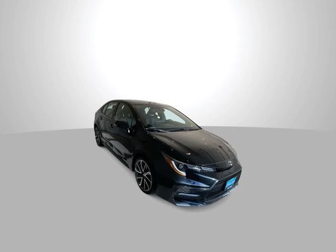 Used 2022 Toyota Corolla SE w/ Carpet Mat Package (TMS) FWD image 2
