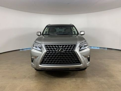 Used 2023 Lexus GX 460 Premium w/ Premium Plus Package AWD/4WD image 3