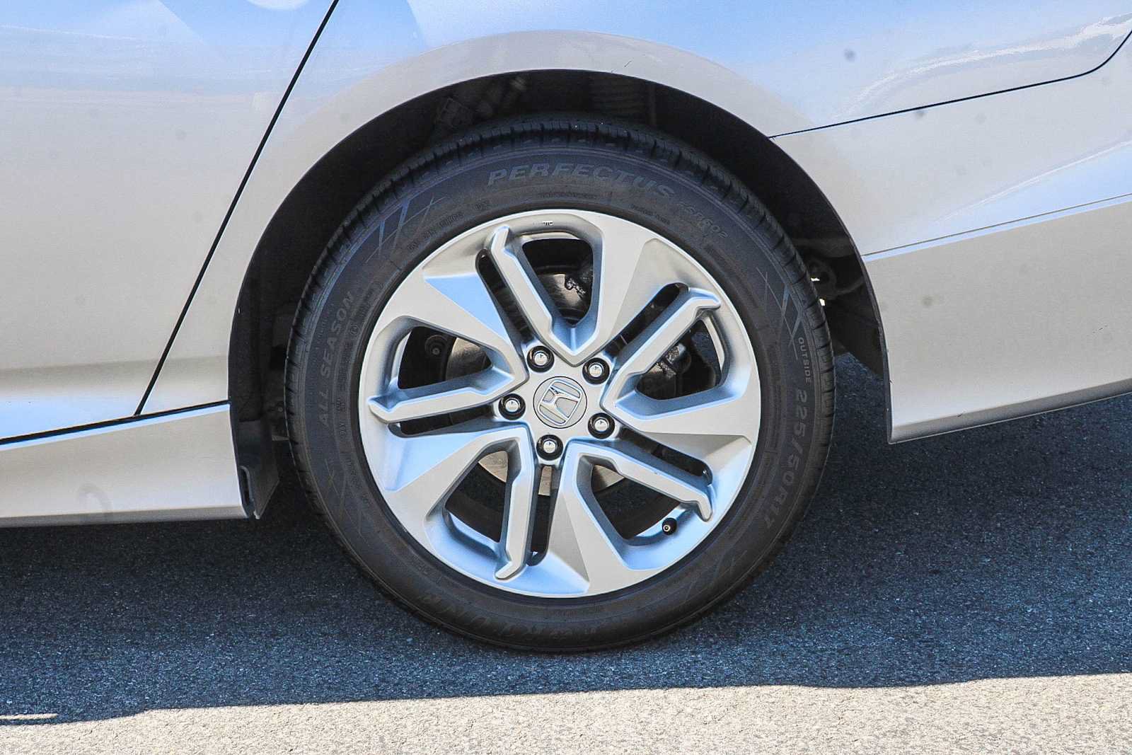 Certified 2020 Honda Accord LX image 8