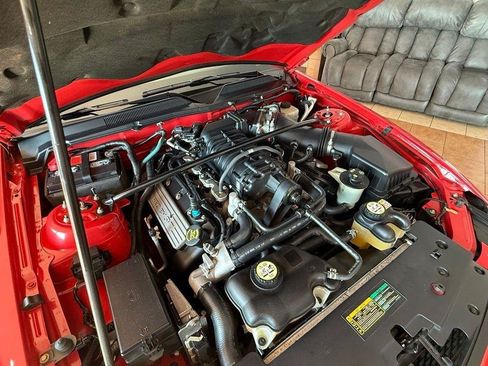 Used 2007 Ford Mustang Shelby GT500 RWD image 8