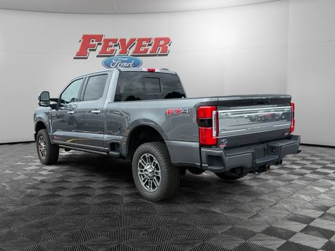 Certified 2025 Ford F350 Platinum w/ Platinum Plus Package AWD/4WD image 3