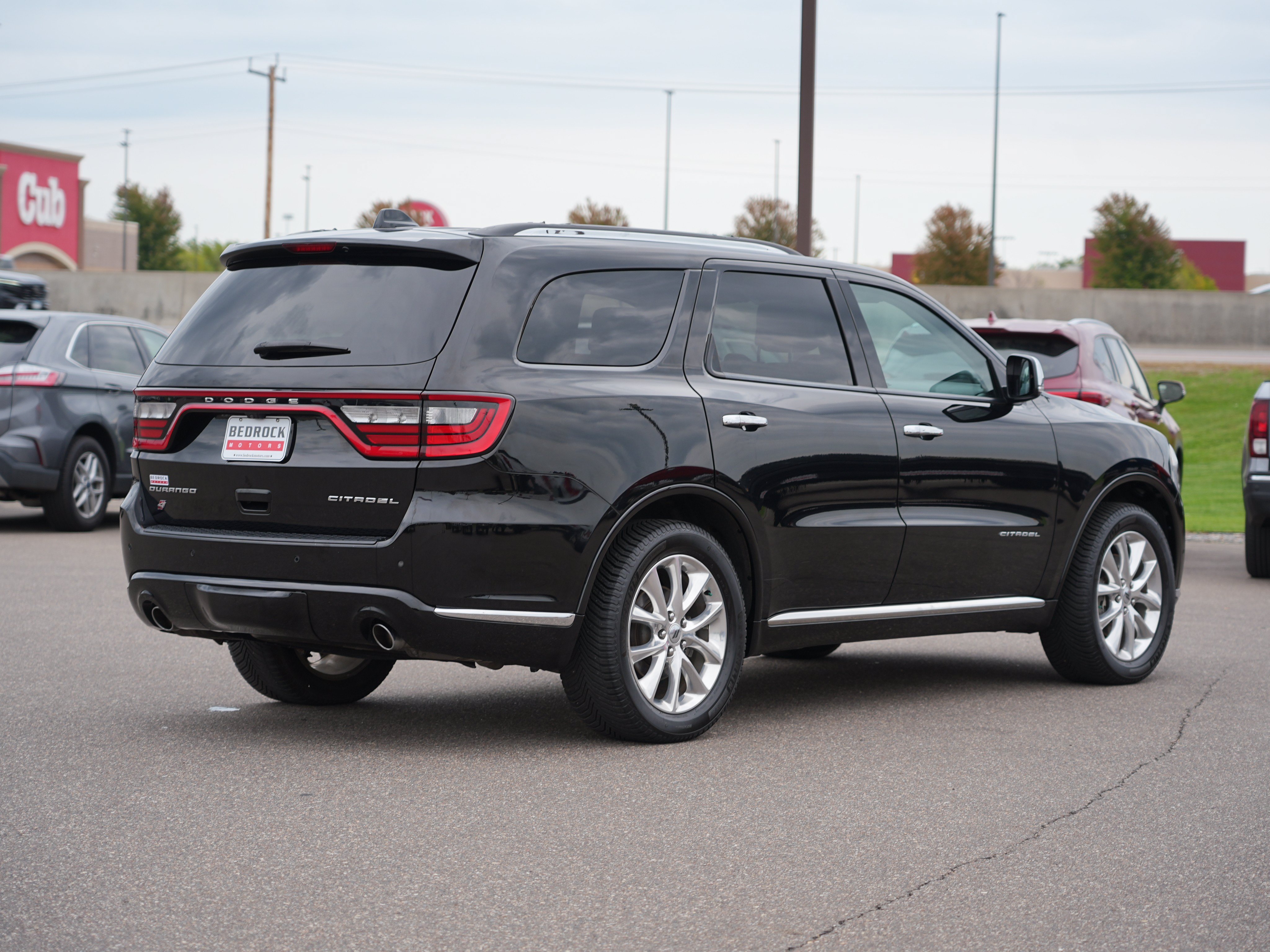 Used 2020 Dodge Durango Citadel w/ Technology Group AWD/4WD image 3