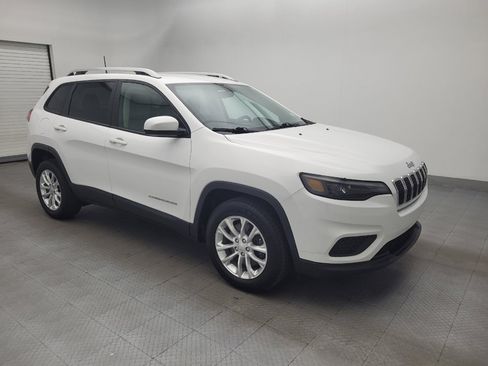 Used 2020 Jeep Cherokee Latitude w/ Cold Weather Group image 11