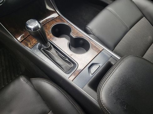 Used 2014 Chevrolet Impala LT FWD image 26