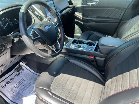 Used 2024 Ford Edge ST-Line w/ Class II Trailer Tow Package AWD/4WD image 24