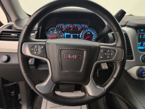 Used 2018 GMC Yukon SLE w/ SLE Value Package image 35