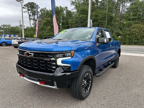 Used 2022 Chevrolet Silverado 1500 ZR2 image 12