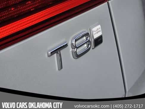 Used 2026 Volvo XC60 T8 Ultra w/ Protection Package Premier AWD/4WD image 13