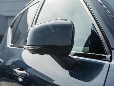 New 2026 Volvo XC40 B5 Ultra w/ Protection Package Premier image 15