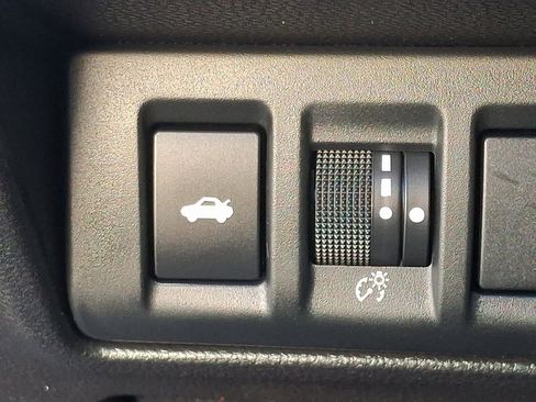 Certified 2020 Subaru Legacy Limited image 27