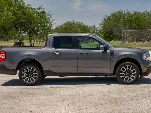 Used 2023 Ford Maverick Lariat w/ Lariat Luxury Package AWD/4WD image 9