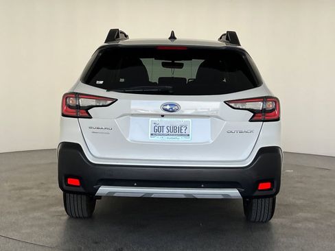 Certified 2023 Subaru Outback Limited image 5