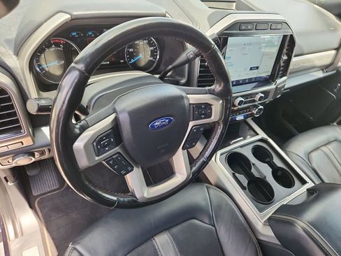 Used 2022 Ford F250 Platinum AWD/4WD image 10