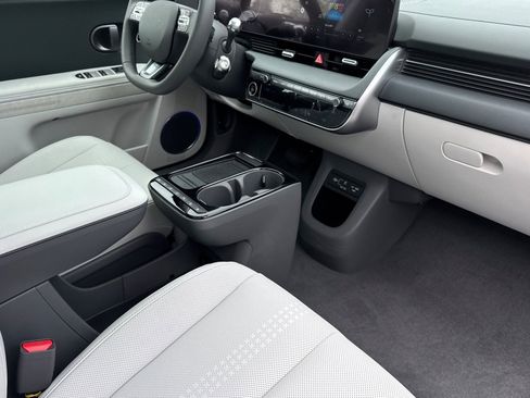 New 2026 Hyundai Ioniq 5 Limited RWD image 16