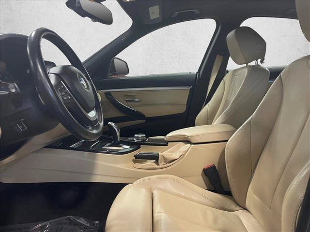 Used 2018 BMW 330i Gran Turismo xDrive AWD/4WD image 16