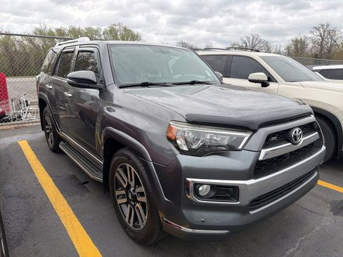 Used 2015 Toyota 4Runner Limited image 1