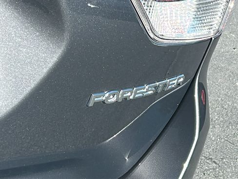 Certified 2023 Subaru Forester Premium AWD/4WD image 29