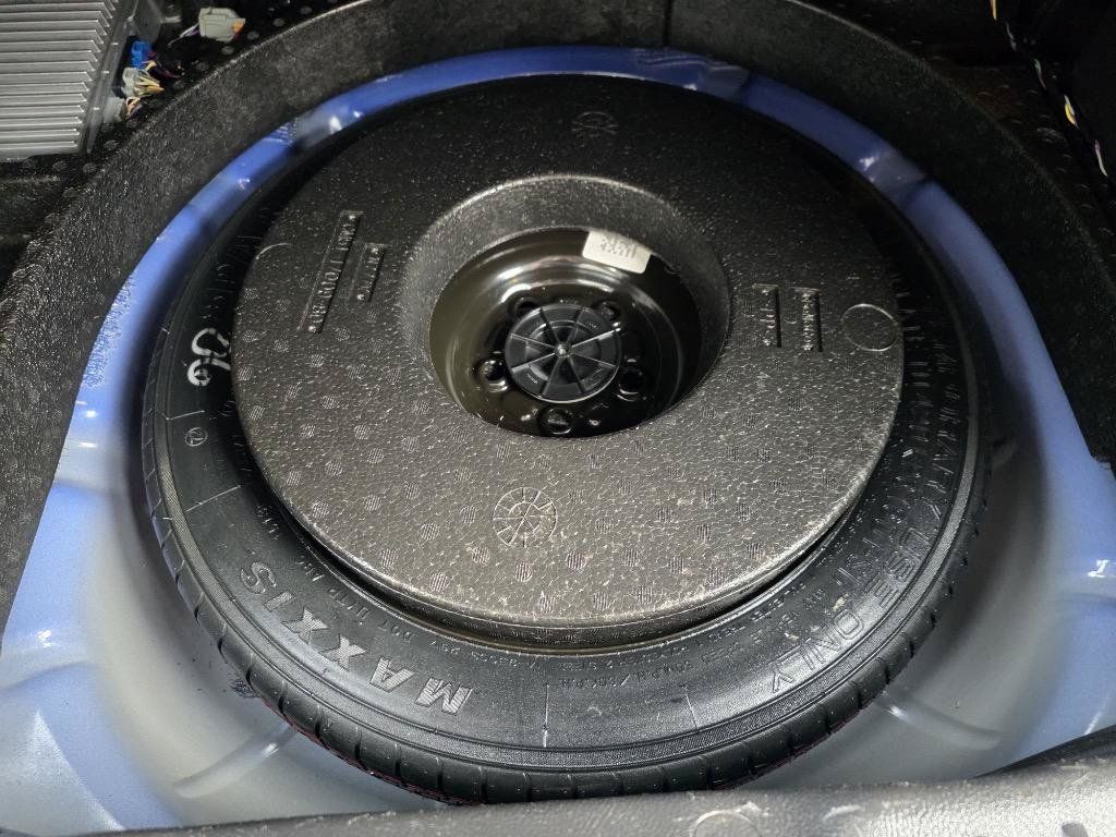 Used 2014 Ford Focus Titanium FWD image 36