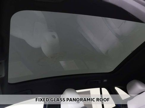 Used 2021 Volkswagen ID.4 Pro S image 4