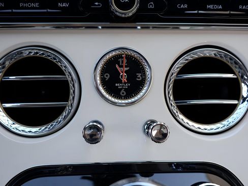 Used 2026 Bentley Continental GTC image 26