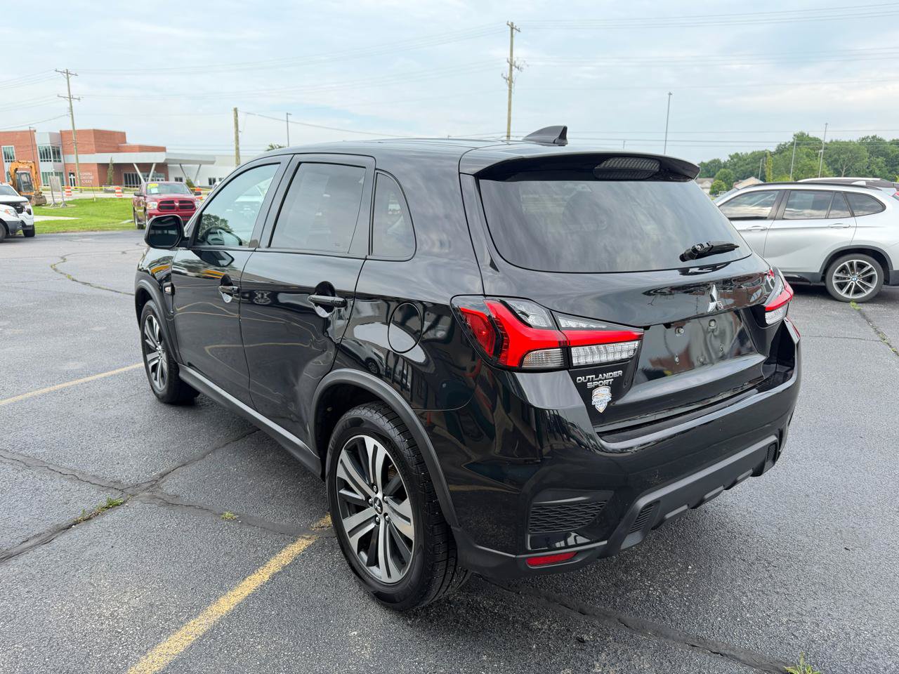 Used 2021 Mitsubishi Outlander Sport ES FWD image 5
