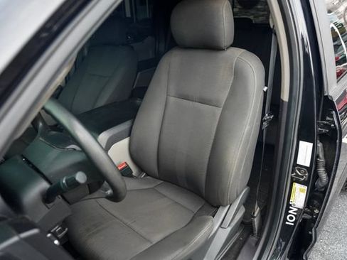 Used 2018 Ford F150 XL w/ Equipment Group 101A Mid AWD/4WD image 3
