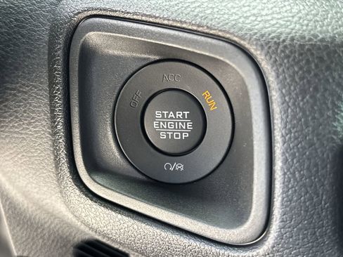 New 2025 Jeep Wrangler Sport S image 28