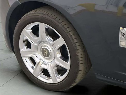 Used 2010 Rolls-Royce Ghost image 18