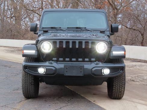 Used 2023 Jeep Wrangler Sahara image 4