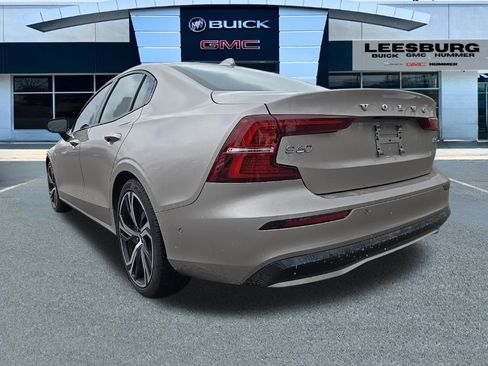 Used 2024 Volvo S60 B5 Plus w/ Climate Package image 5