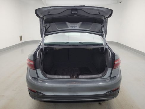 Used 2022 Volkswagen Jetta SE FWD image 29
