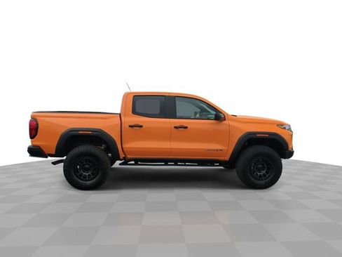 New 2026 GMC Canyon AT4X w/ AT4X AEV Edition AWD/4WD image 9