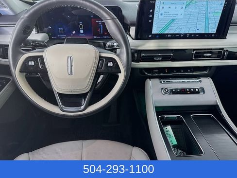 Used 2025 Lincoln Aviator Reserve image 23