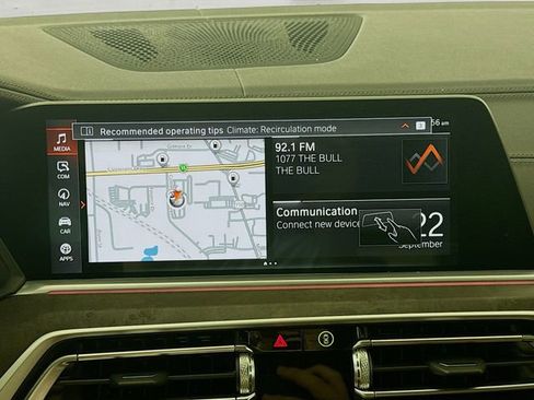 Used 2022 BMW X5 xDrive40i w/ Premium Package image 15