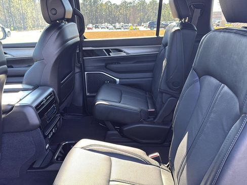 New 2026 Jeep Grand Wagoneer Limited AWD/4WD image 26