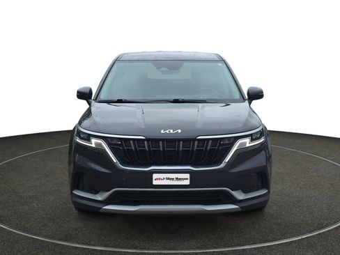Used 2022 Kia Carnival LX FWD image 10
