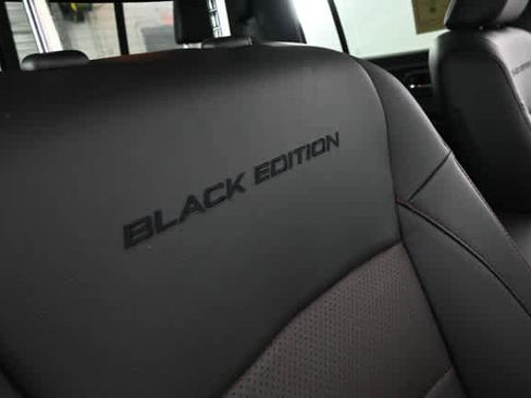 Used 2024 Honda Ridgeline Black Edition image 13