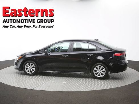 Used 2025 Toyota Corolla LE FWD image 62