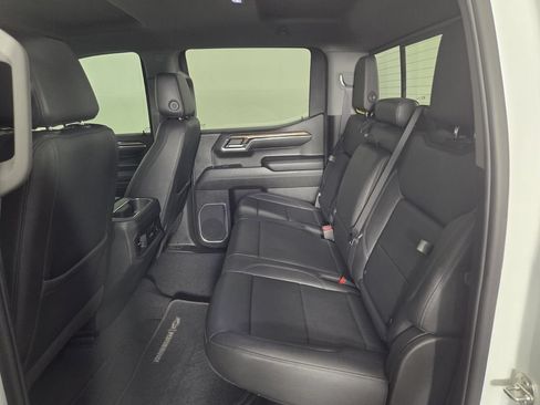Used 2023 Chevrolet Silverado 1500 RST w/ Convenience Package II AWD/4WD image 23