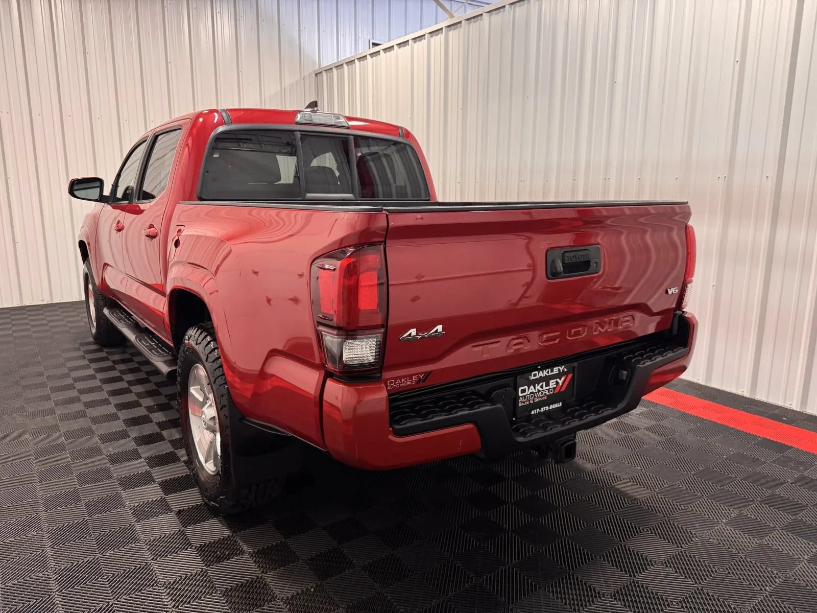 Used 2019 Toyota Tacoma SR w/ SR Convenience Package AWD/4WD image 13
