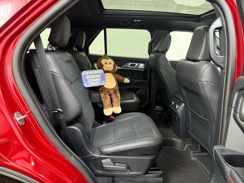 New 2026 Ford Explorer ST w/ Sun And Sound Package image 29