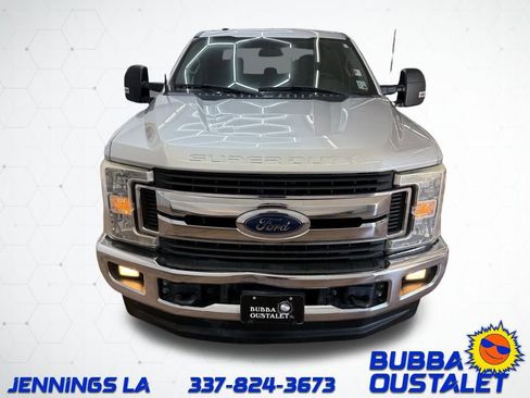 Used 2019 Ford F250 XLT w/ XLT Value Package image 10