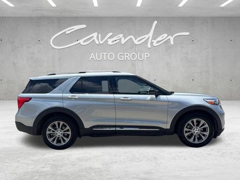 Used 2023 Ford Explorer Limited w/ Equipment Group 301A RWD image 21