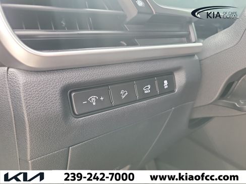 Certified 2025 Kia Telluride S FWD image 28