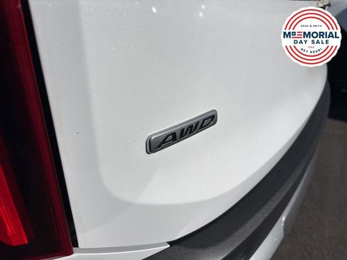Certified 2022 Kia Telluride SX w/ SX Prestige Package AWD/4WD image 3