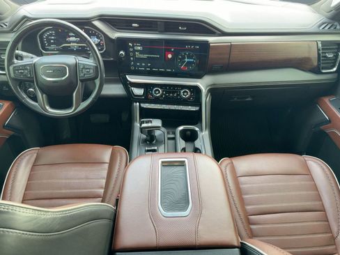Used 2022 GMC Sierra 1500 Denali Ultimate image 12