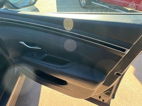 Used 2024 Hyundai Tucson SEL image 19