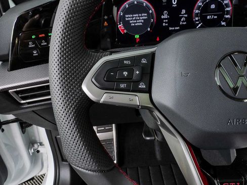 New 2026 Volkswagen GTI SE FWD image 9